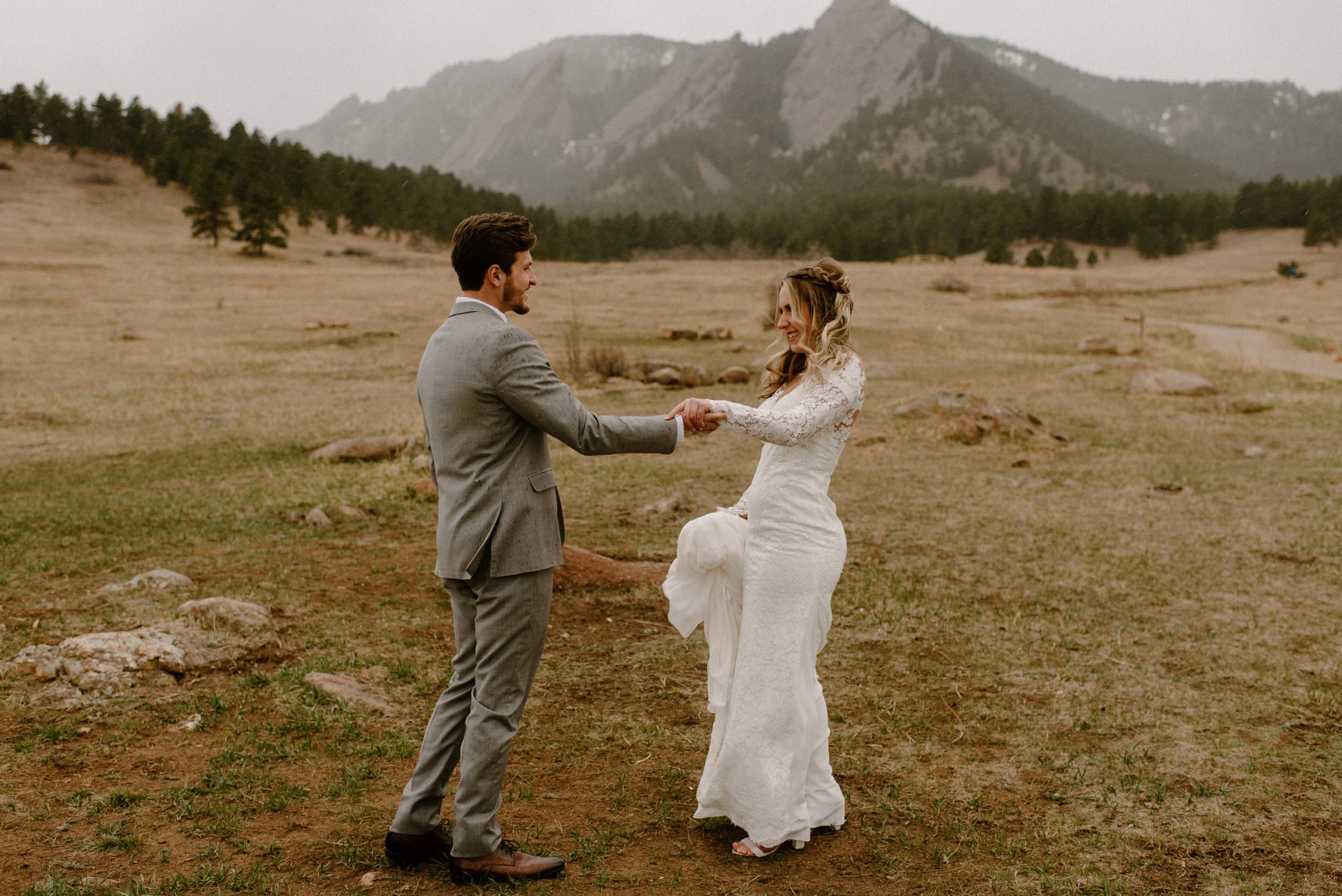 Boulder, Colorado elopement at the Flatirons. Colorado elopement photos. First look between bride and groom. Elopement first look inspiration. Colorado elopement ideas. Colorado wedding and elopement photographer. Chautauqua, Boulder elopement photos.
