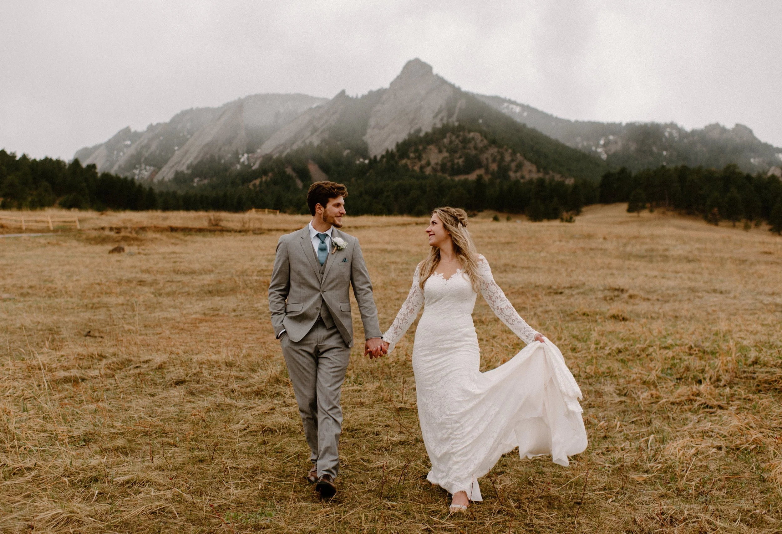 Elopement at Chautauqua Park in Boulder, Colorado. Colorado elopement and wedding photography.