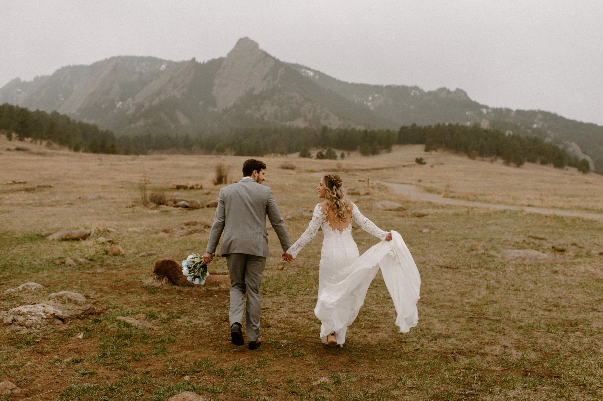 Boulder, Colorado elopement at Chautauqua Park. Rainy elopement in Boulder, Colorado. Colorado wedding and elopement photographer. Boulder, Colorado wedding photographer.