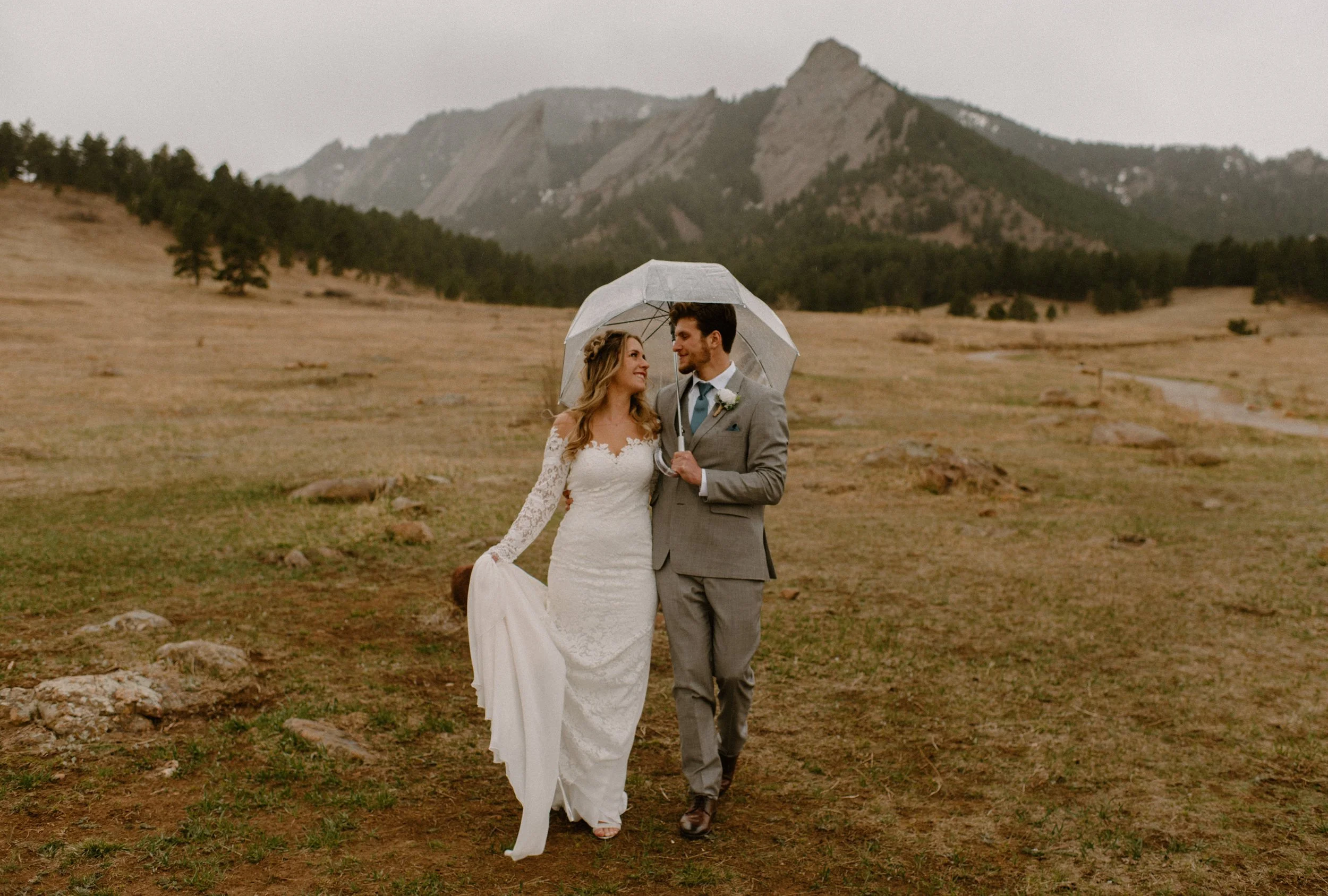 Boulder, Colorado elopement at Chautauqua Park. Rainy elopement in Boulder, Colorado. Colorado wedding and elopement photographer. Boulder, Colorado wedding photographer. Couples portraits at the Flatirons in Boulder, Colorado. Colorado wedding photography.