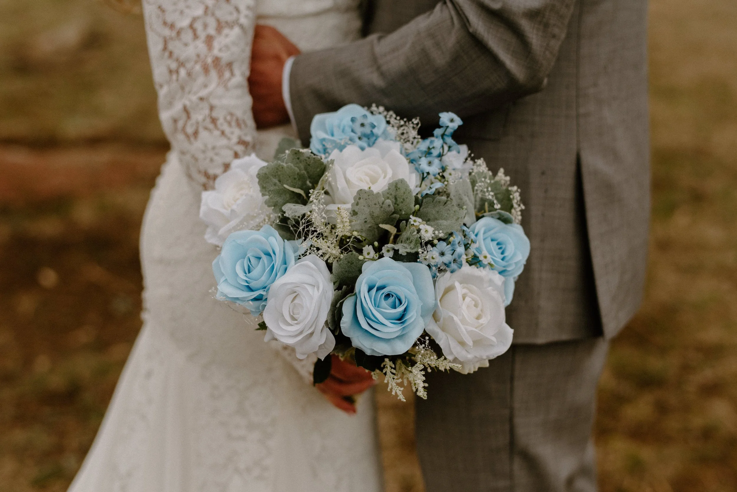 Boulder, Colorado elopement at Chautauqua. Elopement bouquet inspiration. Colorado wedding and elopement photographer.